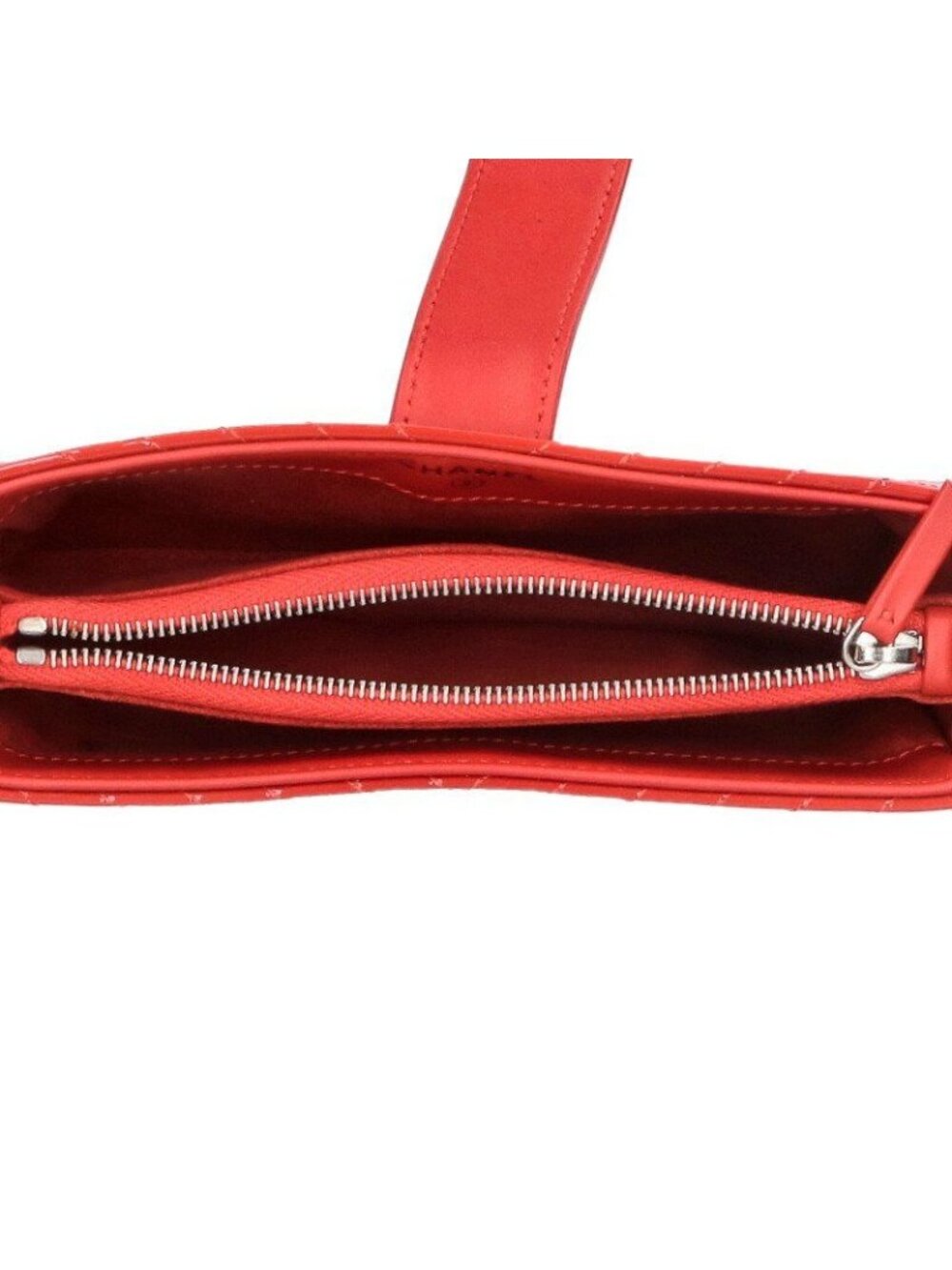Chanel V-Stitched Patent CC Pouch - Picture 3 of 5